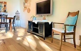 Hemlock Hideaway